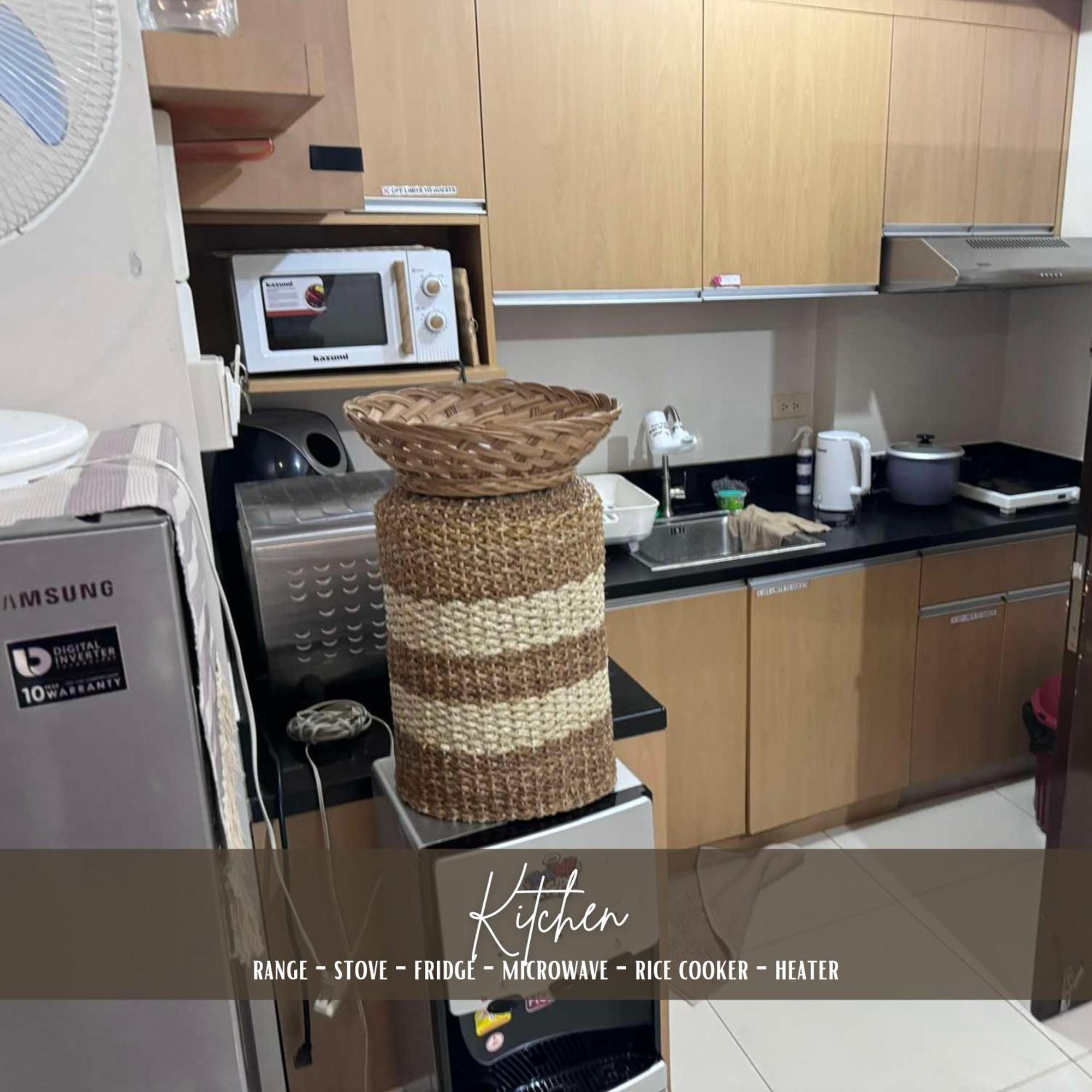 Vittoria Suites At Northpoint Pines Estate ダバオ　シティ エクステリア 写真